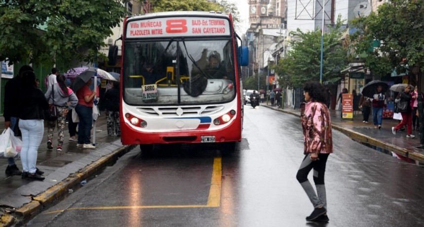 Se levantó el paro de colectivos anunciado para el jueves y viernes