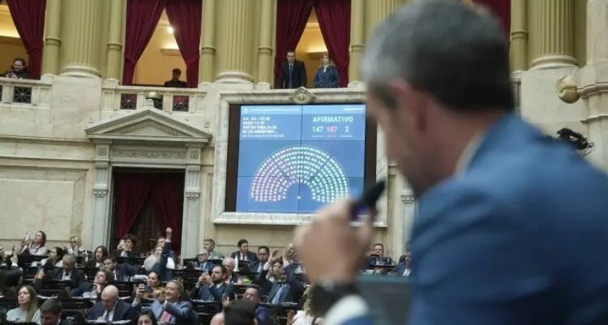 Diputados: la oposición rechazó el DNU sobre la SIDE