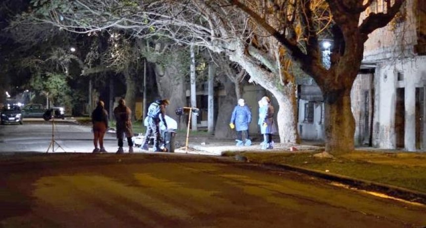 Discusión y muerte: Padre e hijo fueron asesinados a tiros en San Cayetano