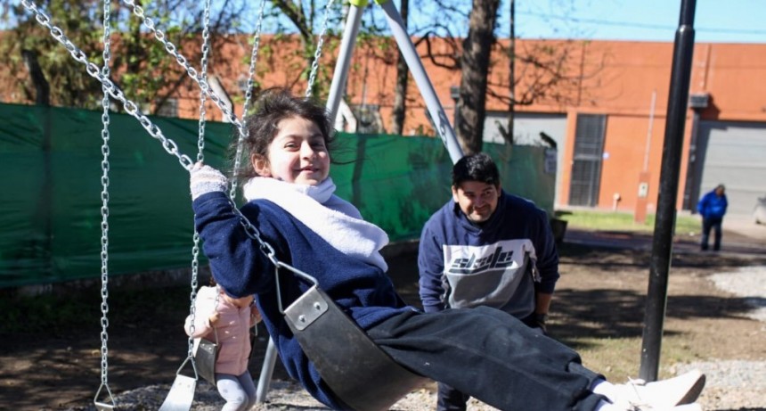 Inauguran obras de revalorización de la Plaza y el Boulevard del Barrio San Martín