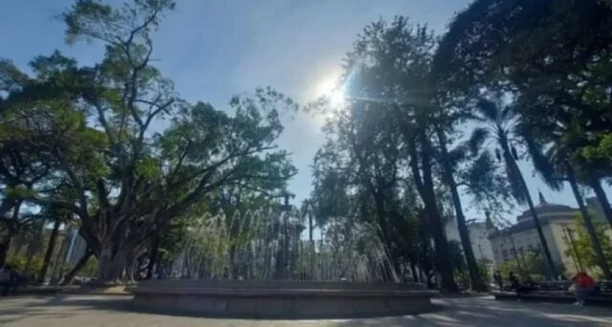 Tiempo: lunes con cielo despejado en Tucumán