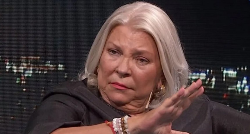 Carrió cruzó a Milei por vetar la reforma jubilatoria