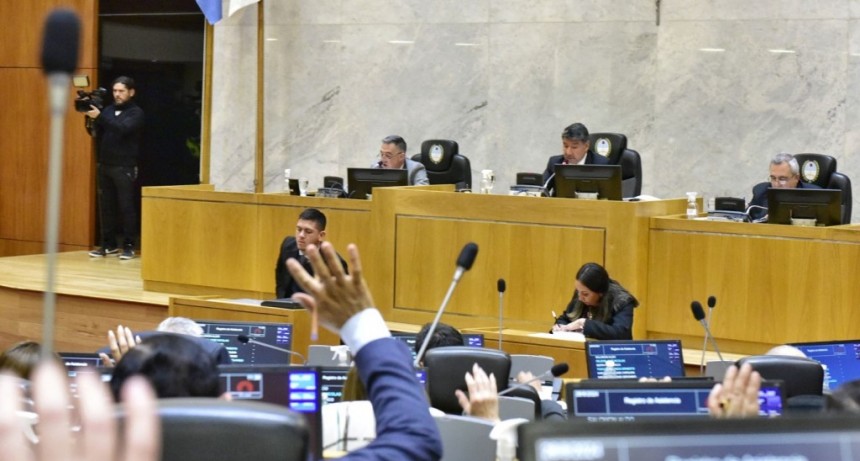 La Legislatura volvió al recinto con una extensa sesión