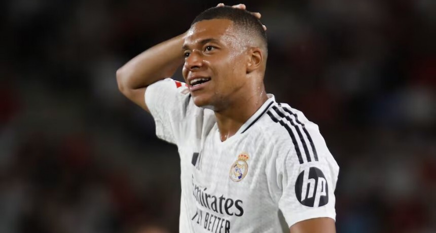 Le hackearon las redes sociales a Mbappé