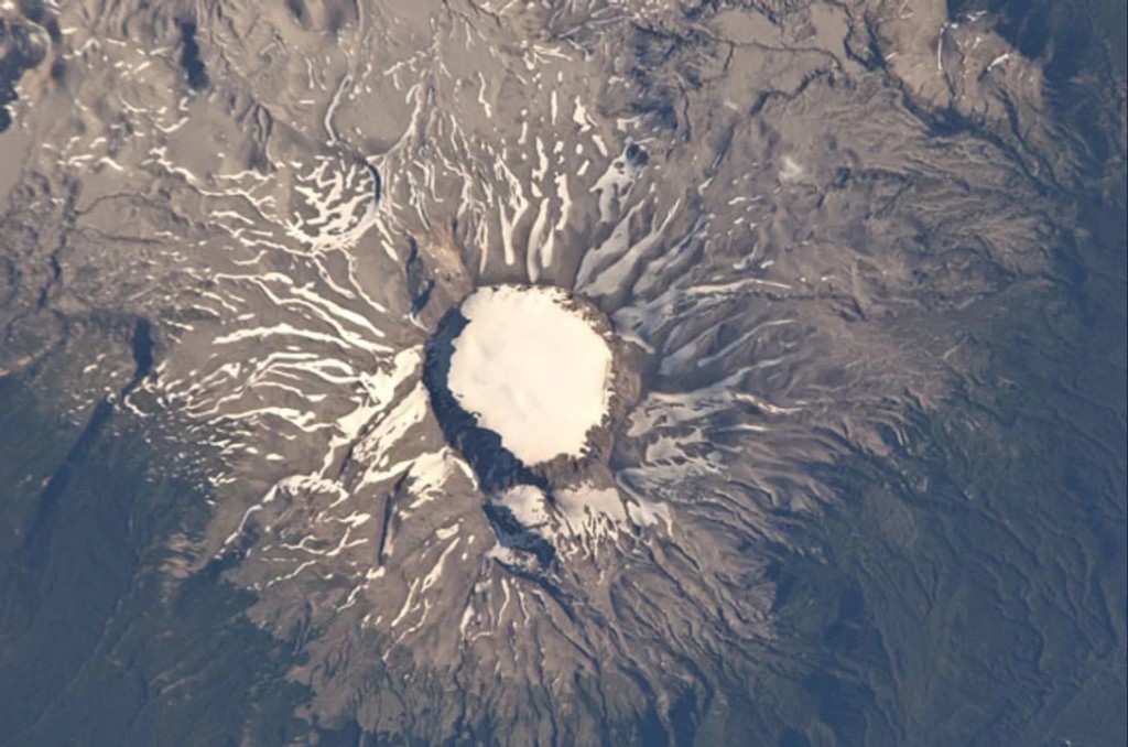 Alerta amarilla por tres volcanes activos en Mendoza