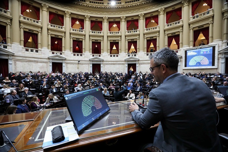 El oficialismo enfrenta una semana crítica en Diputados con riesgo de nuevas derrotas legislativas