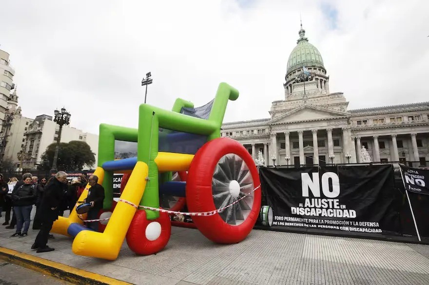 Revés judicial al veto de Milei sobre discapacidad