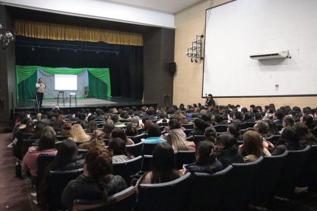 Banda del Río Salí capacita docentes en STEAM