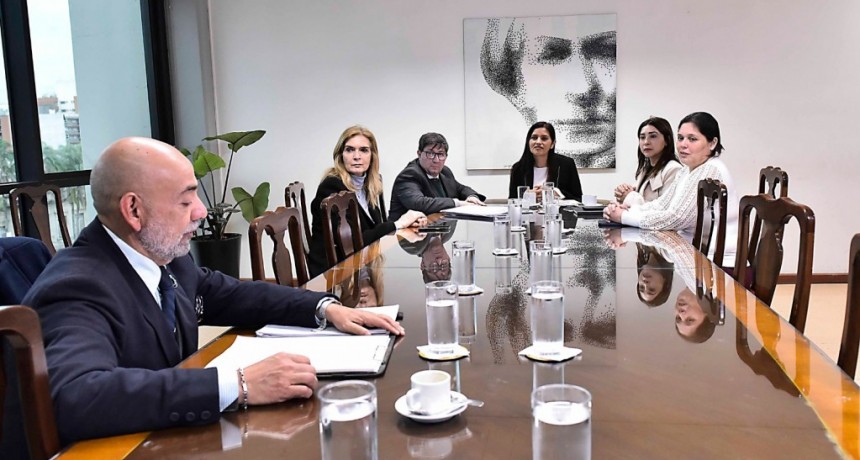 Analizan actualizar ley de protección a menores en Tucumán