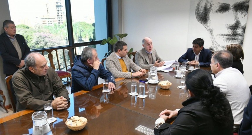 Avanzan en la implementación gradual del autodespacho de combustibles