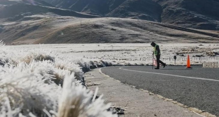 La ruta 307 está cortada por congelamiento en la calzada
