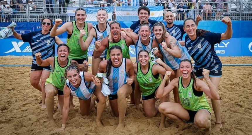 Las Kamikazes hicieron historia: oro en beach handball