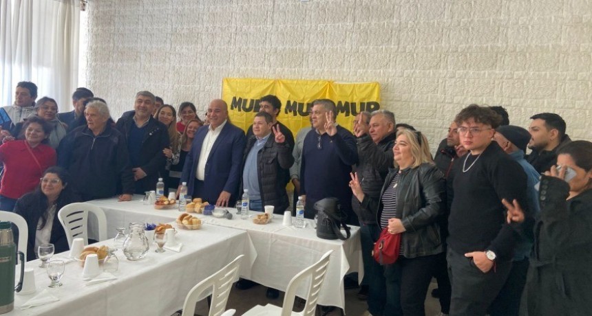 Manzur llama a unir al peronismo contra las políticas de Milei