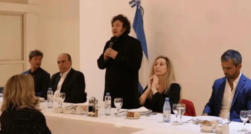 Milei se reunió con aliados para defender vetos clave en el Congreso