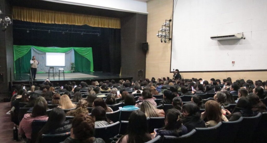 Banda del Río Salí capacita docentes en STEAM