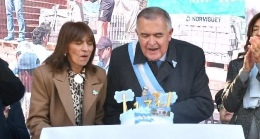 Denuncian a delegada comunal por construir mansión con fondos públicos