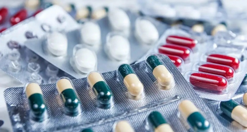Asignan fondos por DNU para medicamentos en organismos inesperados