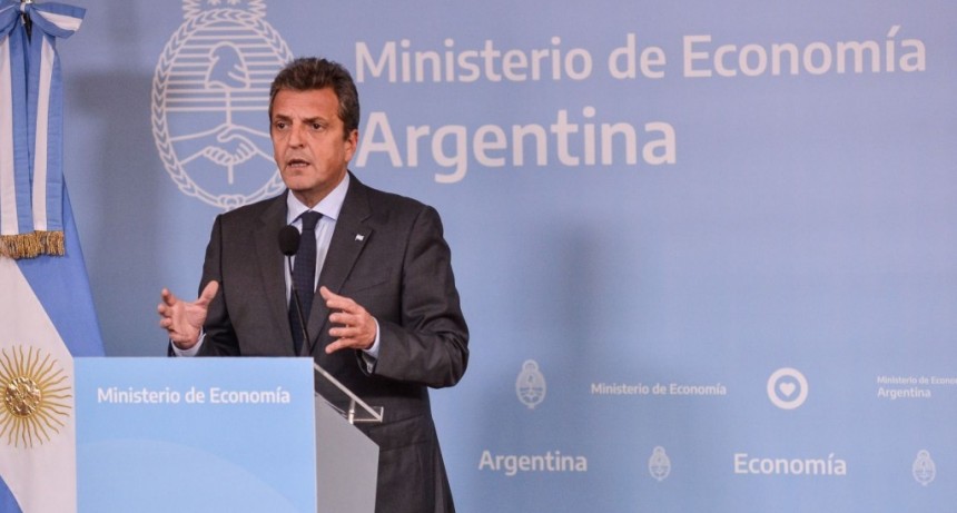 Massa anunció la devolución del IVA para trabajadores, jubilados, AUH y monotributistas
