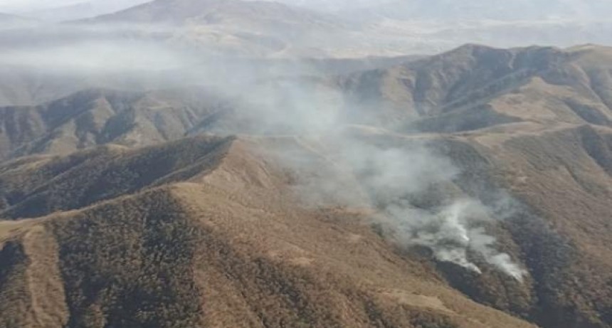 Brigadistas forestales combatieron incendio en las cumbres de El Matadero