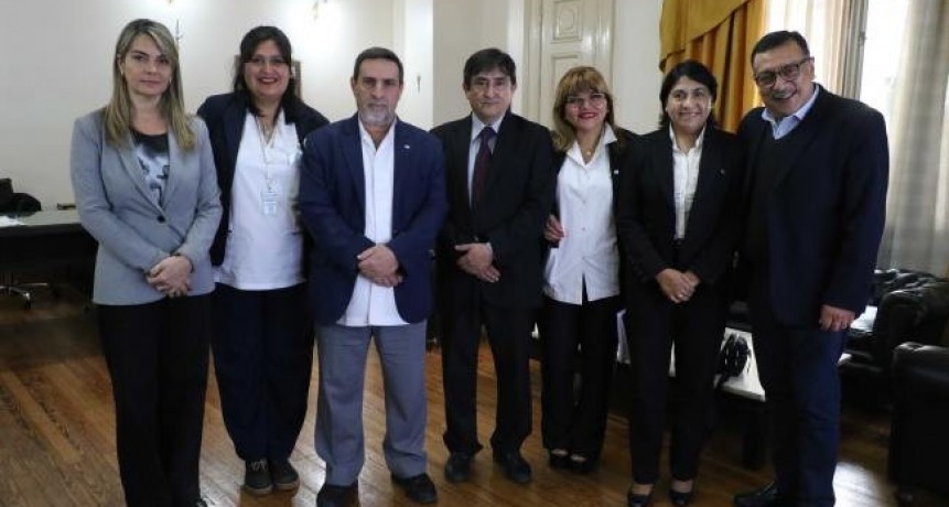 Conforman el primer Consejo de Certificación y Recertificación de Especialidades de enfermeras