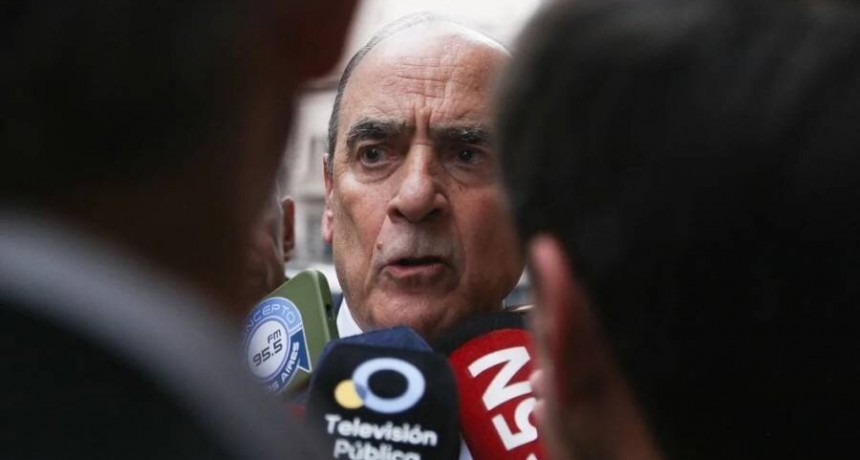 Francos se presentará esta semana en Diputados para defender al Gobierno
