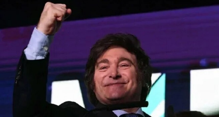 Una encuesta privada muestra que Javier Milei mantiene adhesión