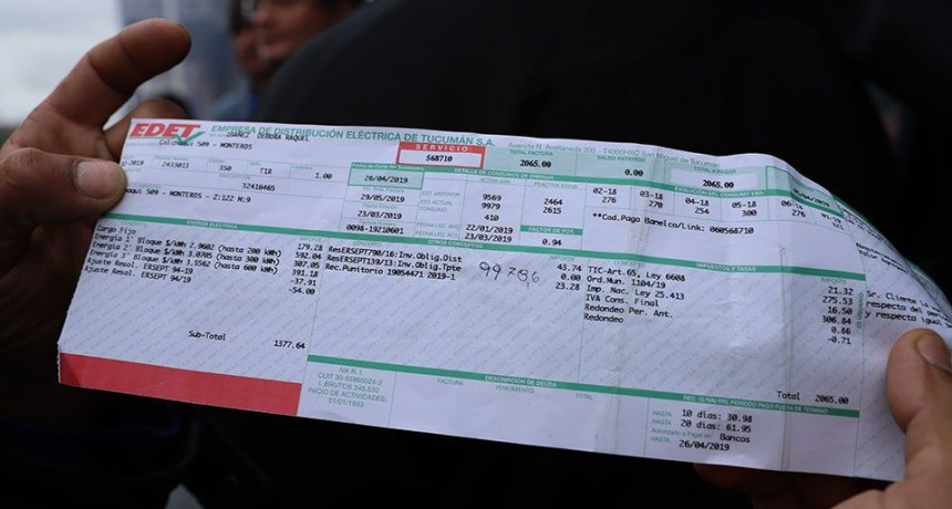 Los municipios no podrán incluir impuestos y tasas en las facturas de servicios