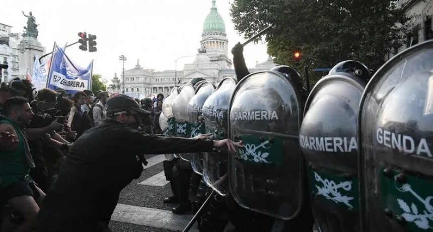 El Gobierno montó un operativo de seguridad en los alrededores del Congreso
