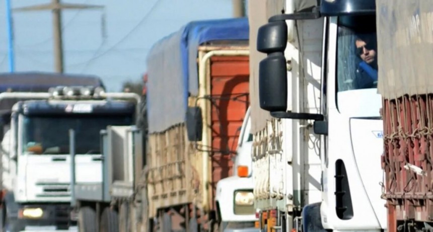 Desregulan el servicio de transporte de cargas y se simplifican exigencias