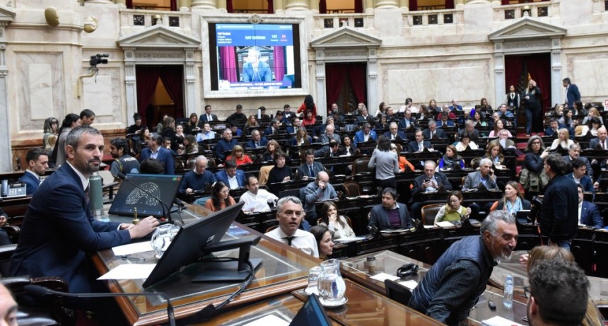 Diputados: el oficialismo busca emitir dictamen sobre los proyectos de 