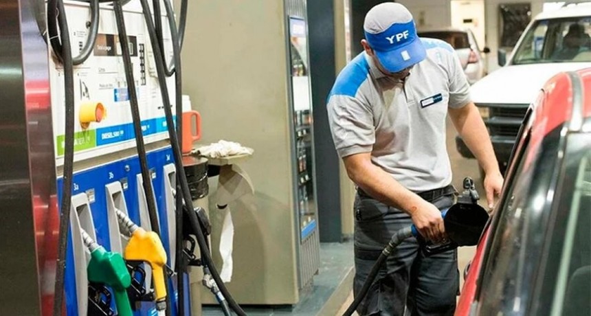 Las naftas y el gasoil bajan hasta un 3% a partir de la semana que viene