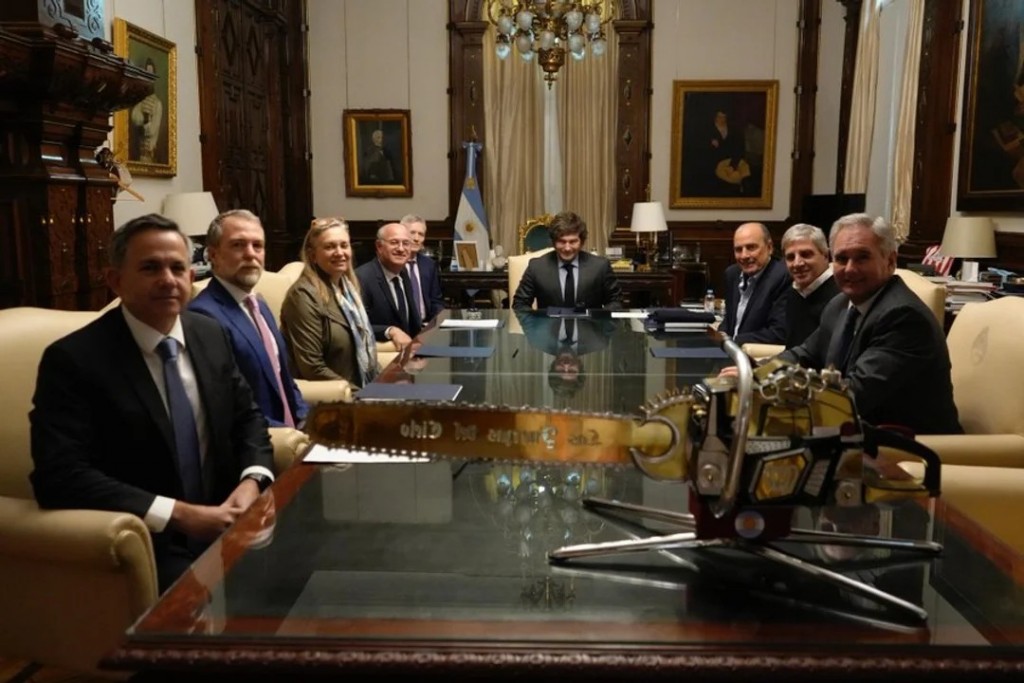 Milei se reunió con el BID tras el resultado en Buenos Aires