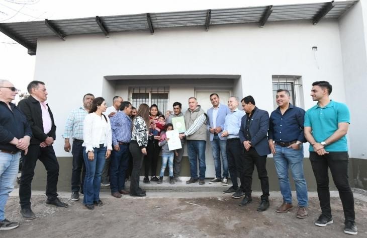 Con la mira en octubre, la gestión Jaldo acelera la entrega de obras en comunas del interior