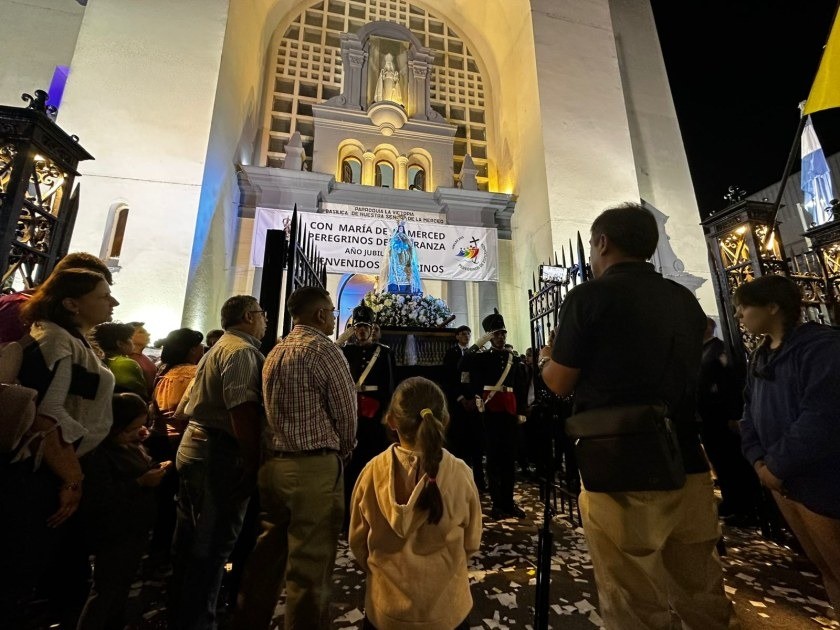 Fe y tradición: así comenzó la celebración de la Virgen de la Merced en Tucumán