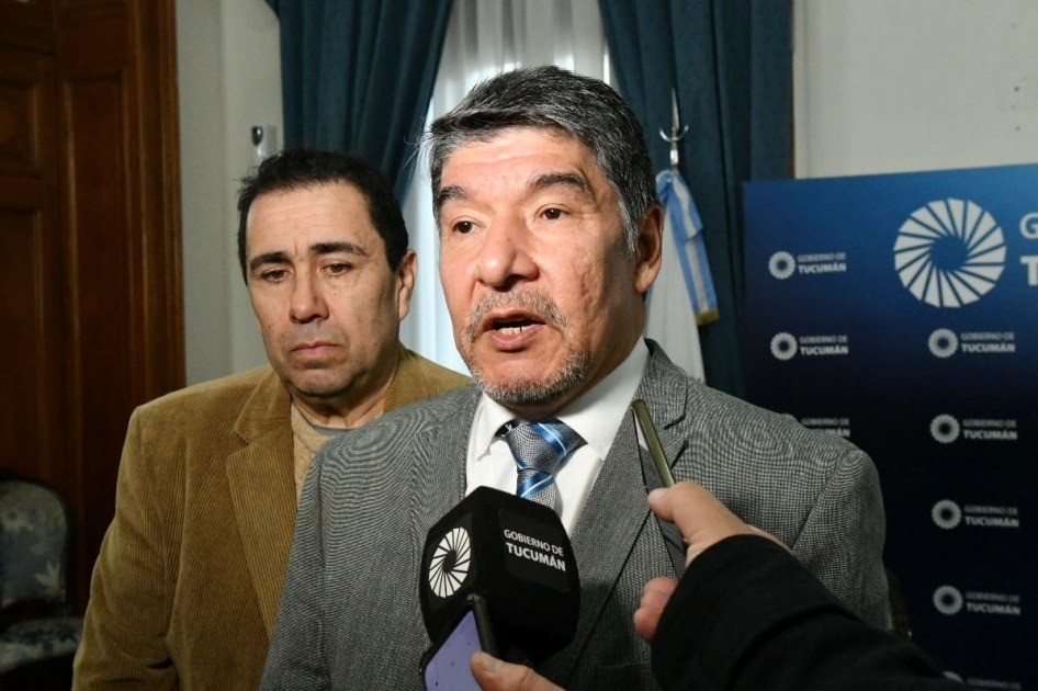 Acevedo asume el Ejecutivo tucumano tras la licencia concedida a Jaldo para la campaña electoral