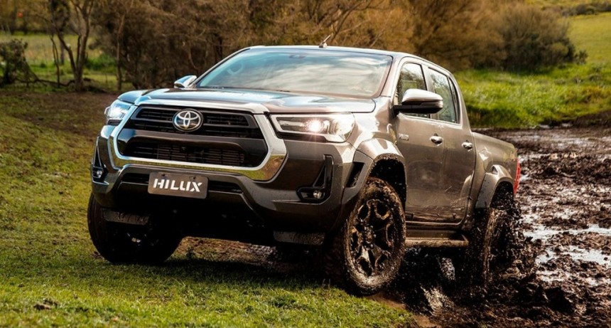 SUVs y pickups dominan el top 10 de autos más patentados en agosto