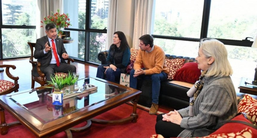 Legislatura y CONICET unen fuerzas para rescatar archivo histórico del siglo XX