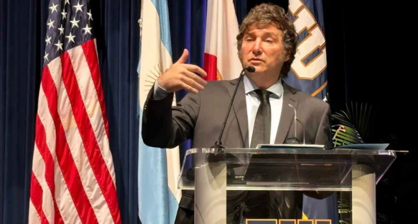 Milei inicia gira relámpago en Los Ángeles con agenda empresarial