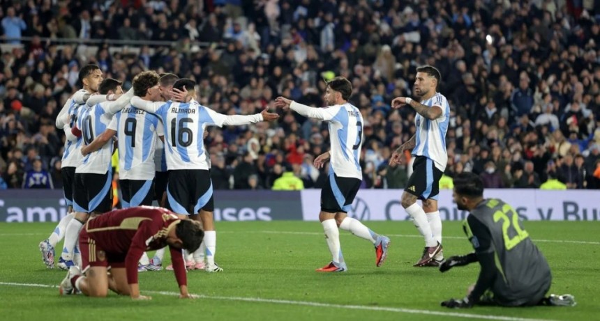 Argentina cierra las Eliminatorias sin Messi frente a Ecuador