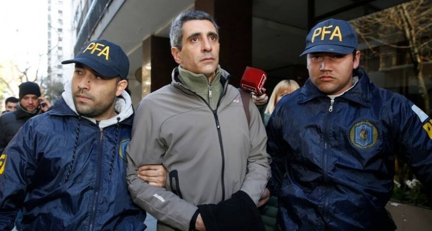 A siete años de su detención, Roberto Baratta se sienta en el banquillo por el caso de los Cuadernos de las Coimas