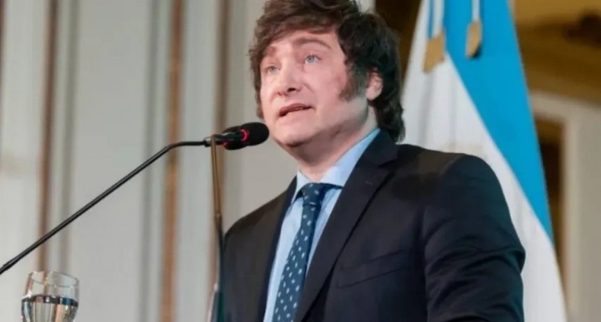 El Gobierno reasigna partidas presupuestarias para salarios, deuda y funcionamiento en vísperas del anuncio de Milei