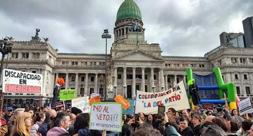 El Gobierno promulgará la ley de discapacidad pero no la reglamentará hasta definir su financiamiento