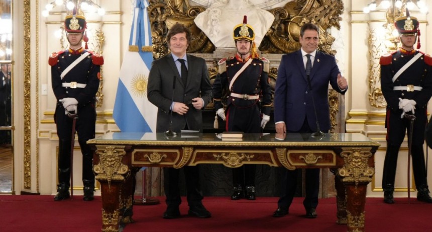 Lisandro Catalán juró como ministro del Interior