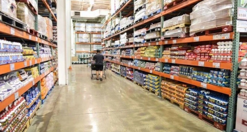 La inflación mayorista aceleró a 3,1% en agosto y superó otra vez al índice minorista