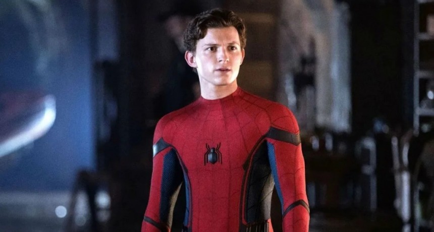 Tom Holland sufre una conmoción leve en el set de filmación de 