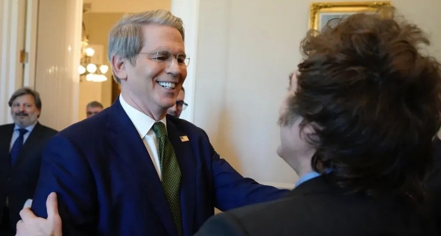 Estados Unidos negocia un swap de USD 20.000 millones con Argentina y anuncia compra de bonos