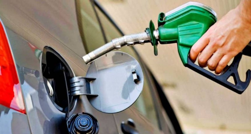 Ante la falta de nafta y gasoil, reclaman que termine el congelamiento de precios