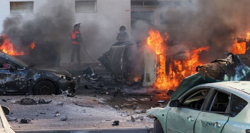 Tras el ataque de Hamas, Israel declara el "estado de guerra"