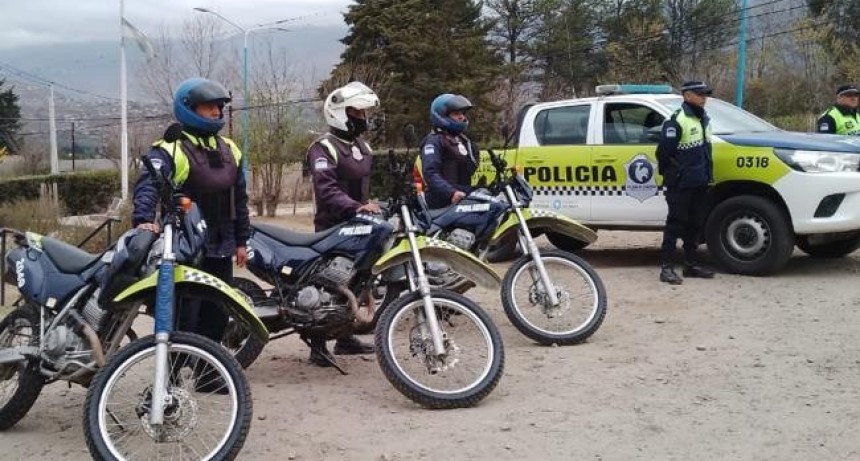 Incrementan el parque automotor destinado a las Comisarías de los Valles Calchaquíes