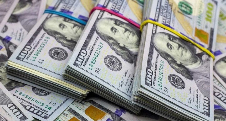 El Gobierno ratificó que el dólar oficial seguirá fijo hasta el 15 de noviembre